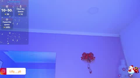 Snapshot of lilly_dollss chatting on 2, 1, 2025 Sofia online show from 2, 1, 2025