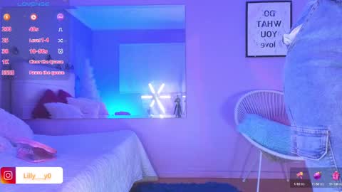 Snapshot of lilly_dollss chatting on 23, 2, 2025 Sofia online show from 23, 2, 2025