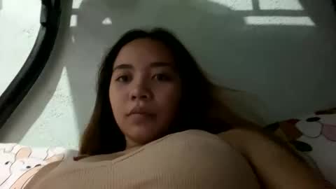 lilly_hottest online show from 8, 5, 2026