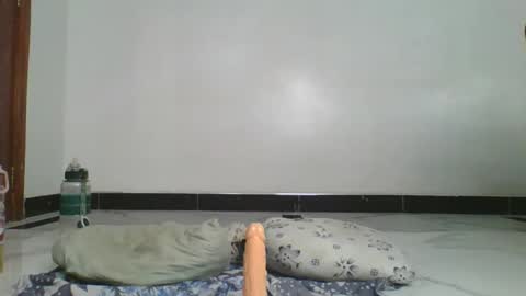 Snapshot of lilly_innocent_ chatting on 25, 4, 2026 lilly online show from 25, 4, 2026