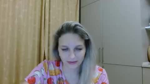 Snapshot of lillydaville chatting on 15, 9, 2025 lillydaville online show from 15, 9, 2025