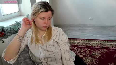 Lilly Depp online show from 10, 1, 2026