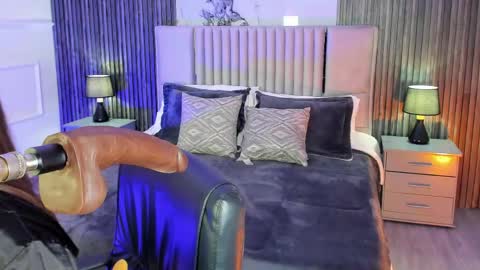 Snapshot of lillyortiz_ chatting on 5, 6, 2026 Lilly Ortiz online show from 5, 6, 2026