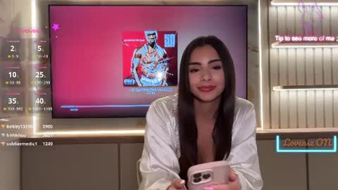 Snapshot of lillyxq chatting on 8, 7, 2026 lilly online show from 8, 7, 2026