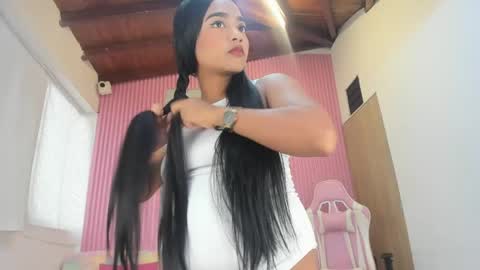 Snapshot of lillyy16 chatting on 29, 4, 2026 lillyy16 online show from 29, 4, 2026