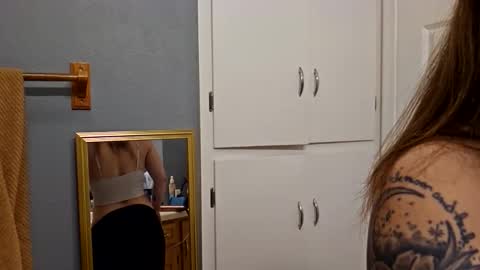 lilsirens11ut online show from 17, 1, 2026