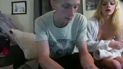 Snapshot of lilvioletxxx chatting on 16, 10, 2025 Little Violet online show from 16, 10, 2025