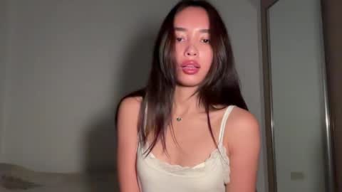 Lily online show from 7, 6, 2026