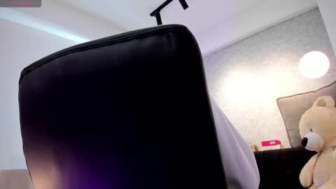 lily_cash1 online show from 17, 2, 2026