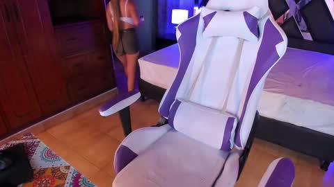 LILIANA  online show from 26, 10, 2025