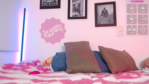 just lily online show from 16, 1, 2025