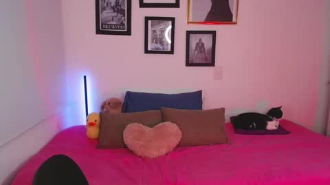 just lily online show from 1, 3, 2025