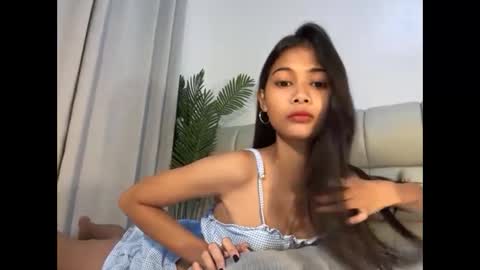 Snapshot of lily_kaye chatting on 5, 6, 2026 rika online show from 5, 6, 2026