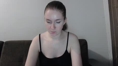 lily_love_x online show from 7, 10, 2025