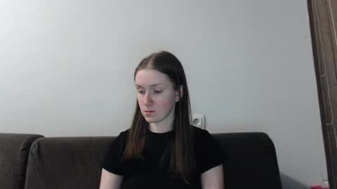 lily_love_x online show from 2, 4, 2026