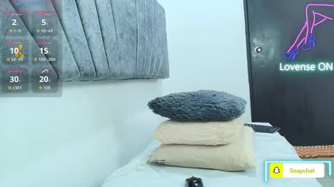 LILY MEGHAN online show from 19, 12, 2025