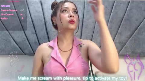 LILY MEGHAN online show from 7, 2, 2026