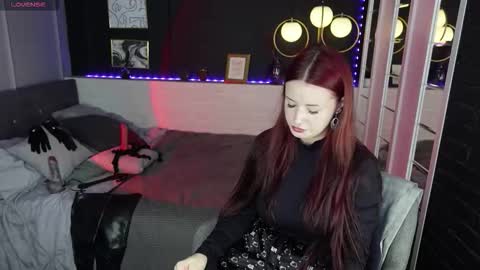 Snapshot of lily_moonlight chatting on 1, 10, 2025 Lily online show from 1, 10, 2025