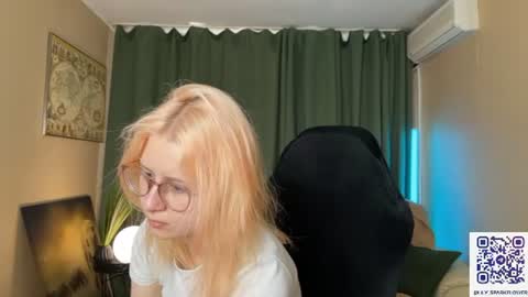 Snapshot of lily_spark_ chatting on 18, 6, 2026 Lily Spark online show from 18, 6, 2026