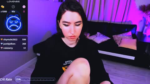 Snapshot of lily_xbaby chatting on 7, 12, 2024 LILY online show from 7, 12, 2024