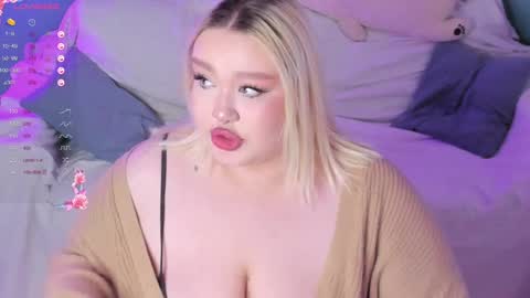 Lily online show from 19, 2, 2025