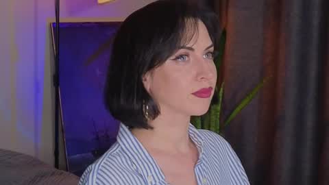 Lily online show from 9, 6, 2026