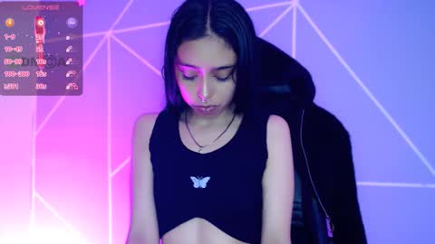 Liliana louise online show from 10, 10, 2025