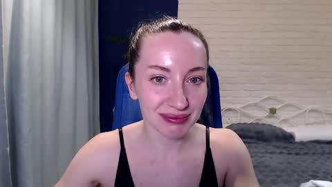 Snapshot of lilymellow chatting on 8, 5, 2026 Lily online show from 8, 5, 2026