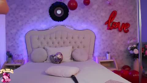 Snapshot of lilyrose_ chatting on 14, 2, 2025 online show from 14, 2, 2025