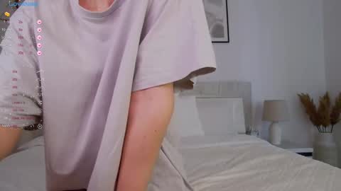 Lily online show from 7, 3, 2025