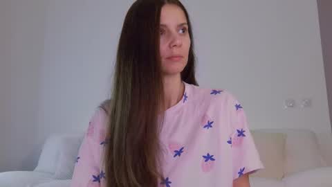 Lily online show from 4, 11, 2025