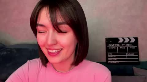 Snapshot of lilysollar chatting on 10, 5, 2026 Lily online show from 10, 5, 2026