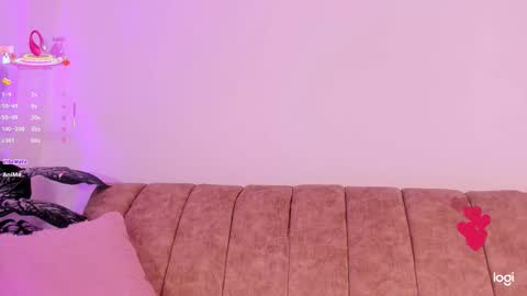 Lily  online show from 22, 9, 2025