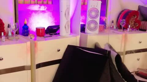 Lilly online show from 7, 2, 2026