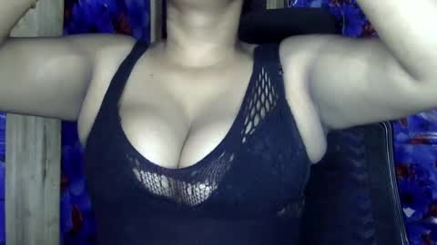 limaakter246618 online show from 19, 4, 2026