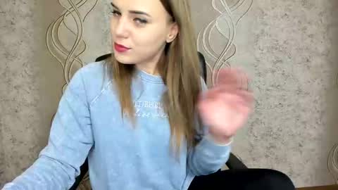 Snapshot of limebabykristi123 chatting on 6, 10, 2025 online show from 6, 10, 2025