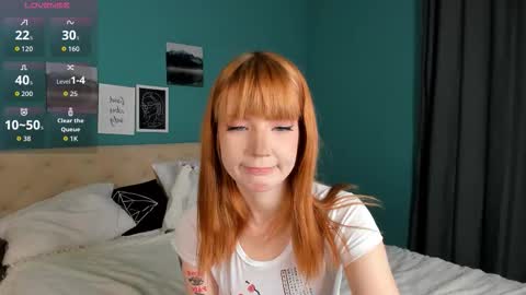 Lina blueeyed    GMT3 1100-1700 Mon Wed Thu Sat Sun online show from 3, 10, 2025