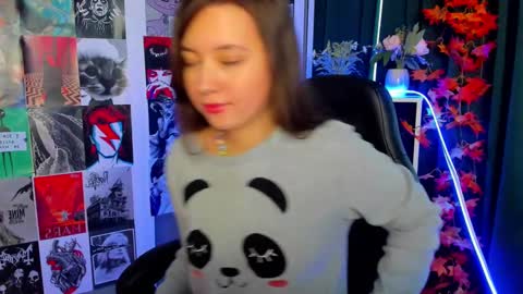 Snapshot of lina_brownie chatting on 4, 12, 2024 Lina online show from 4, 12, 2024