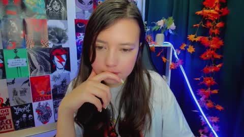 Snapshot of lina_brownie chatting on 19, 12, 2024 Lina online show from 19, 12, 2024
