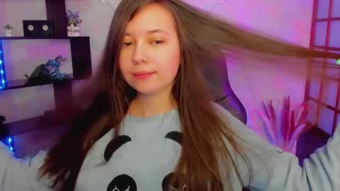 Snapshot of lina_brownie chatting on 4, 1, 2025 Lina online show from 4, 1, 2025