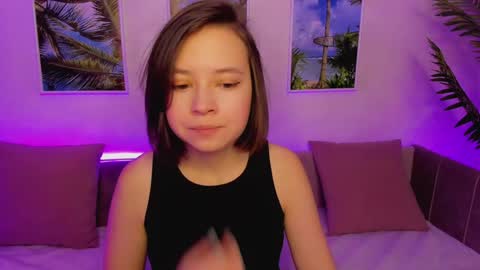 Snapshot of lina_brownie chatting on 19, 1, 2025 Lina online show from 19, 1, 2025