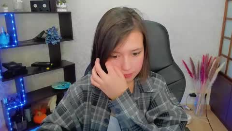 Snapshot of lina_brownie chatting on 25, 1, 2025 Lina online show from 25, 1, 2025