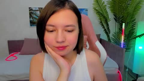 Snapshot of lina_brownie chatting on 4, 2, 2025 Lina online show from 4, 2, 2025