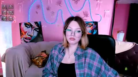 Snapshot of lina_fox12 chatting on 20, 5, 2026 lina_fox12 online show from 20, 5, 2026