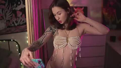 Lina -  online show from 14, 2, 2026