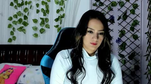 Snapshot of lina_paola chatting on 21, 2, 2025 paola online show from 21, 2, 2025