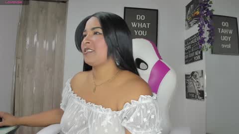 Snapshot of lina_sanchezih chatting on 31, 1, 2025 LINA SANCHEZ online show from 31, 1, 2025