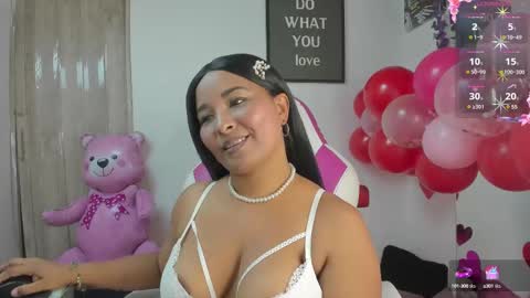 Snapshot of lina_sanchezih chatting on 14, 2, 2025 LINA SANCHEZ online show from 14, 2, 2025
