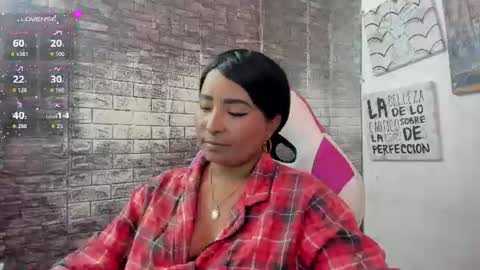 Snapshot of lina_sanchezih chatting on 15, 7, 2026 LINA SANCHEZ online show from 15, 7, 2026