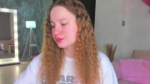 Lina online show from 10, 6, 2026